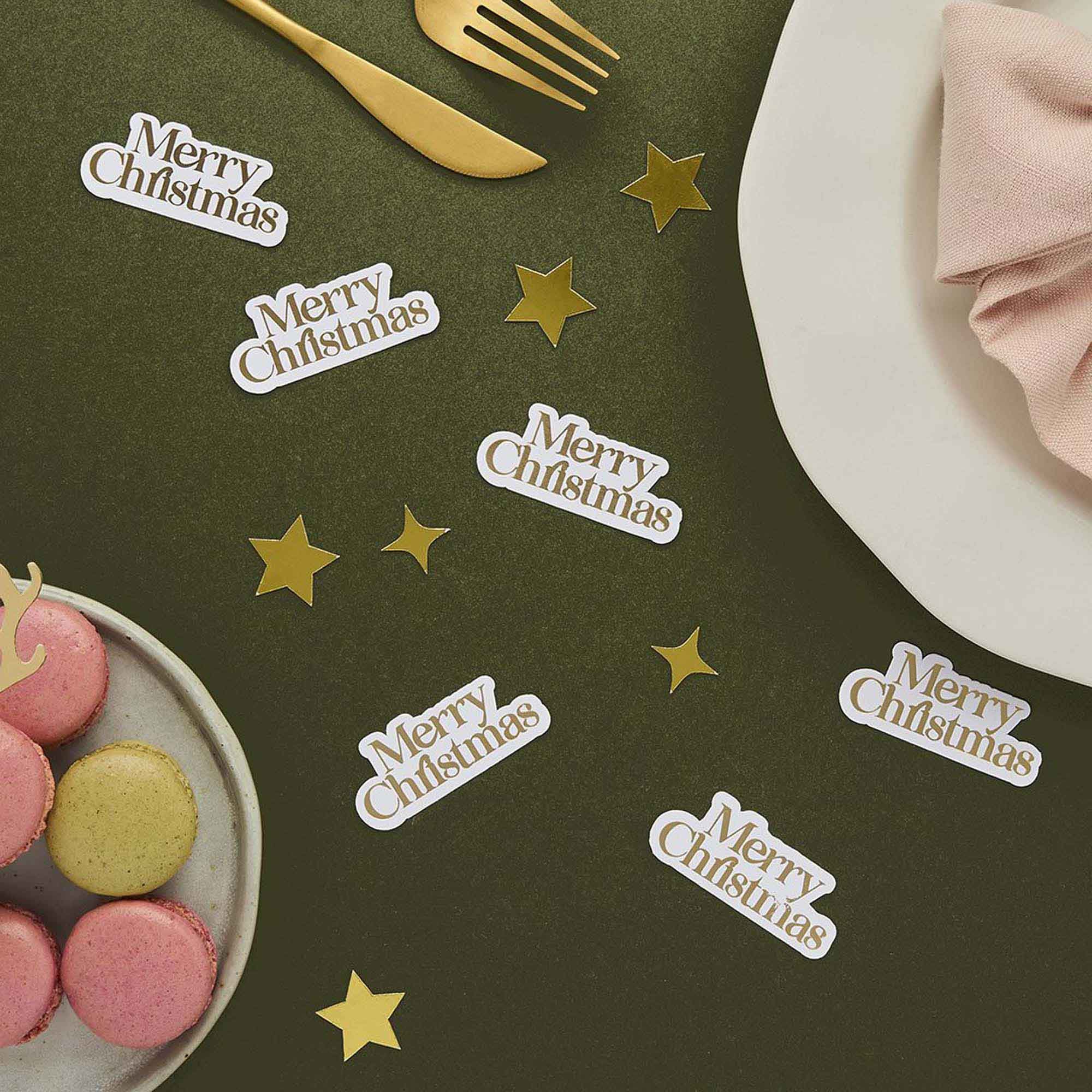 Cosy Christmas Table Scatters