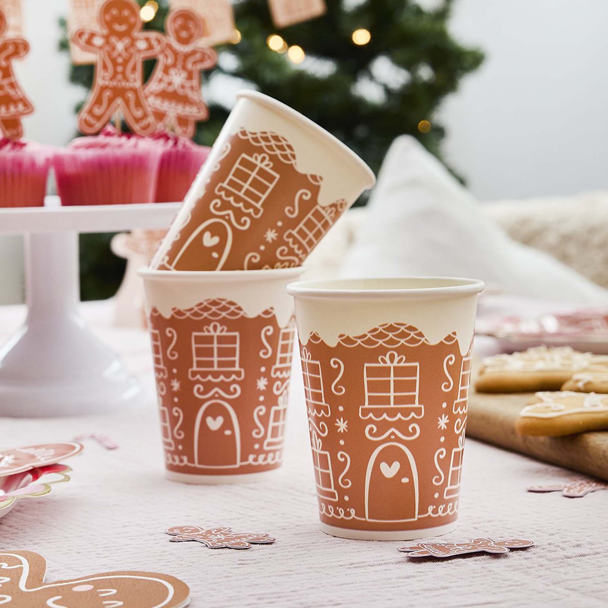 Gingerbread House 266ml Paper Cups